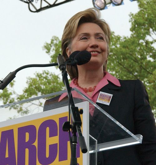 File:HillaryClinton2004MarchWomensLives.jpg