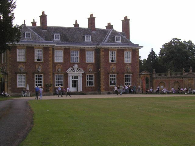 File:Honington Hall - geograph.org.uk - 1633764.jpg