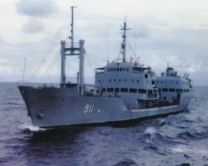 File:KRI Sorong 911.jpg