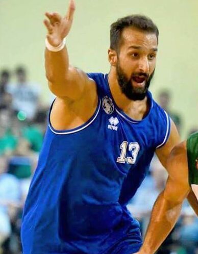 File:Konstantakopoulos against Panathinaikos (cropped).jpg