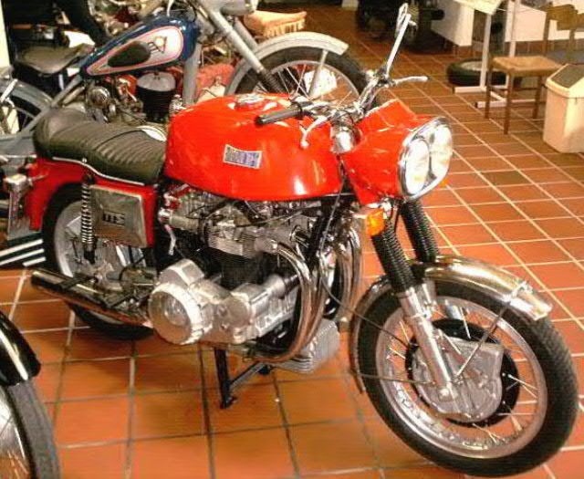 File:Münch Mammut Motorradmuseum Ibbenbüren.jpg