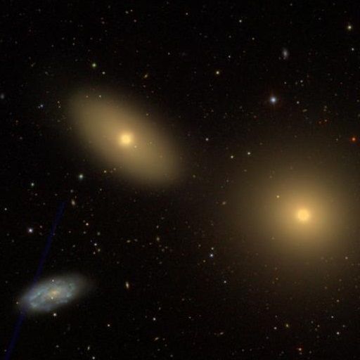 File:M105, NGC 3384 & NGC 3389.jpg