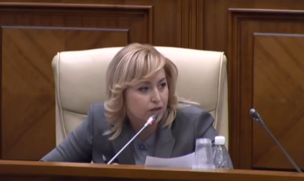 File:Oxana Domenti (2014-02-20).png