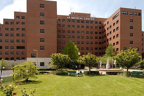 File:Philadelphia VAMC.jpg