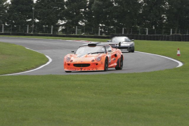 File:Chris Curve, Cadwell Park.jpg