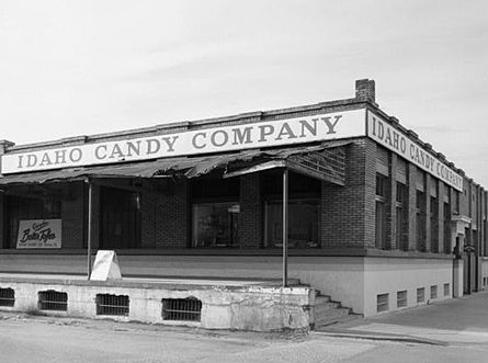 File:Idaho Candy Company Warehouse-2.png