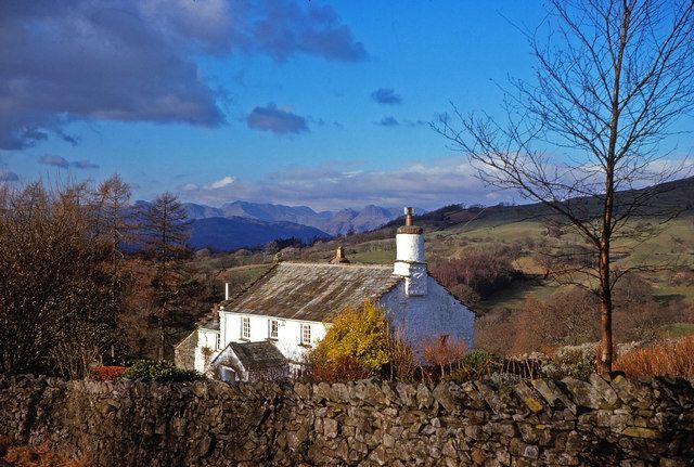 File:Lakeland Farmhouse - geograph.org.uk - 1550091.jpg