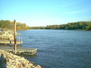 File:Missouri river in Omaha, Nebraska.jpg