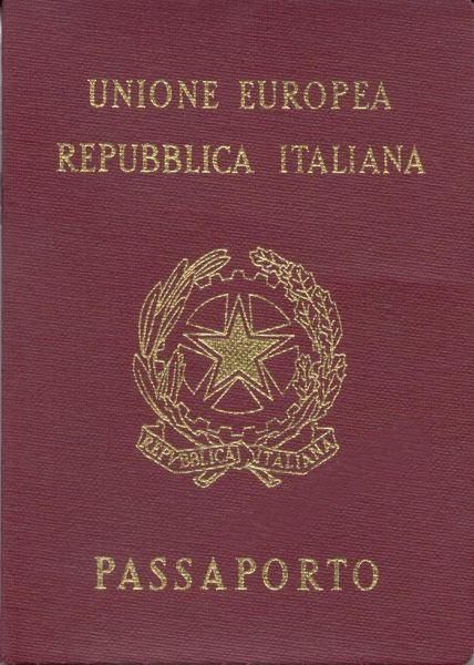 File:Passaportoitaliano2004.jpg