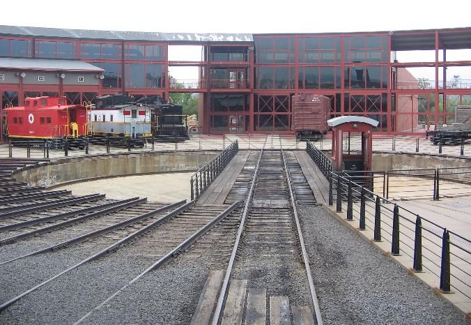 File:Steamtown NHS Turntable.JPG