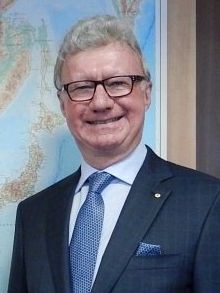 File:Paul de Jersey 2016.jpg