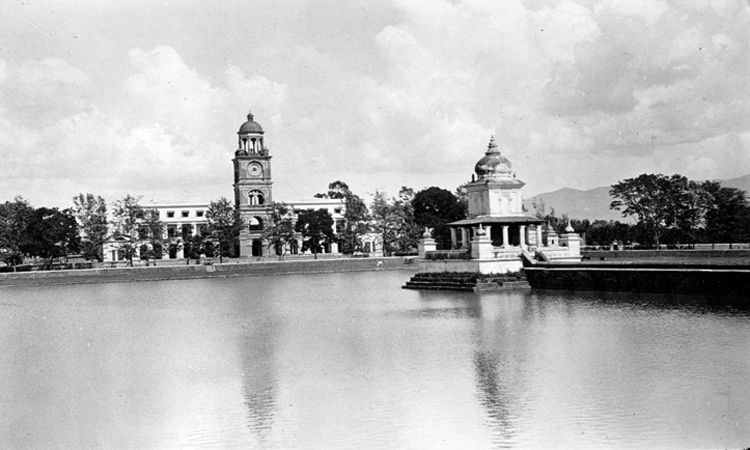 File:Ranipokhari clock tower 1930s.jpg