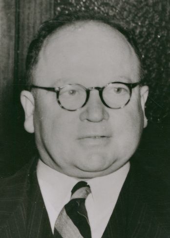 File:George McLeay 1949 (cropped).jpg