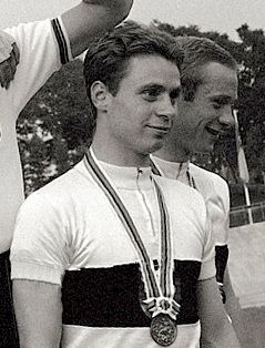 File:Willi Fuggerer and Klaus Kobusch 1964.jpg