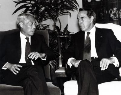 File:Bob Dole and Han Xu 1989.jpg