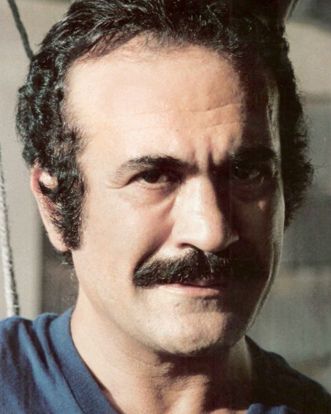 File:Fereydoun-Farrokhzad.jpg