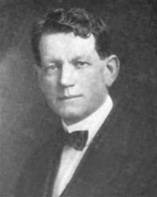 File:James MacKaye (1872–1935), c. 1920.png