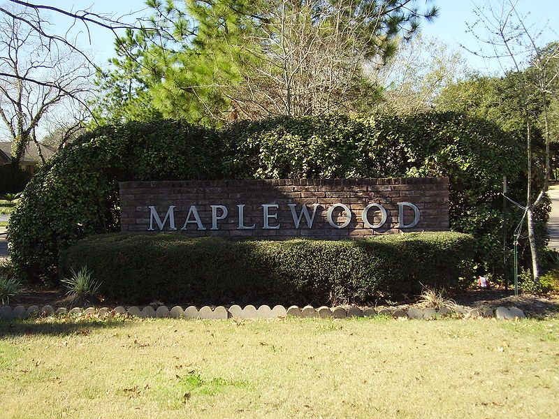 File:MaplewoodHouston.JPG