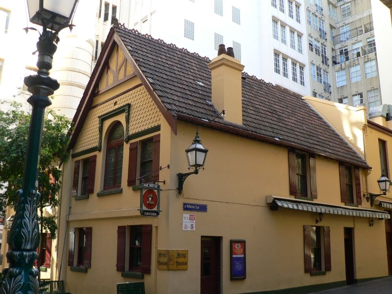 File:Mitre tavern bank place melbourne.jpg