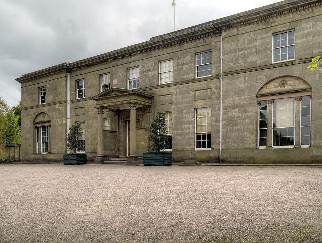 File:Northern Elevation, Tatton Hall-geograph-3983323.jpg