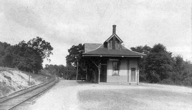 File:Railroad Station, Brookline, NH.jpg