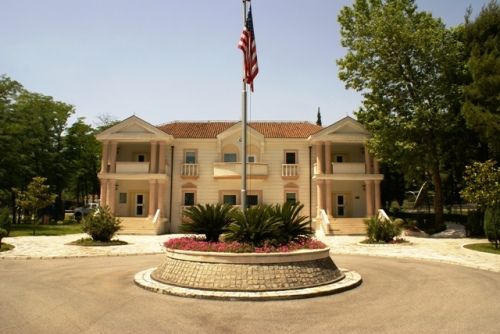 File:U.S. embassy Podgorica.jpg