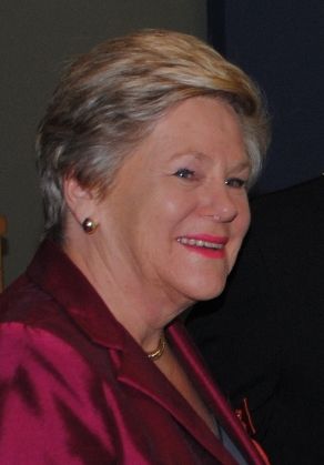 File:Anne Norman CNZM (cropped).jpg