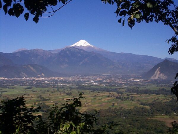 File:Orizaba and Pico.jpg