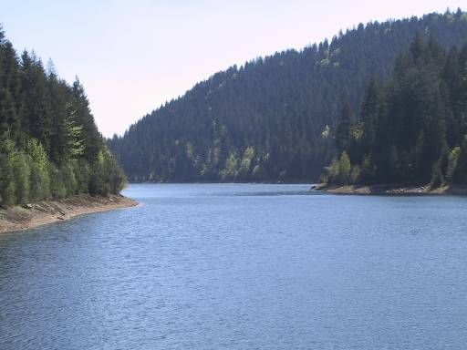 File:Stausee kleine kinzig.jpg