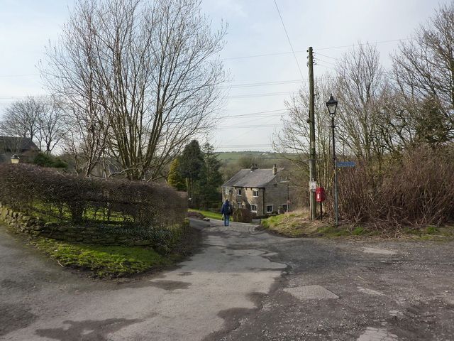 File:Tottleworth Road, Tottleworth (geograph 2307631).jpg