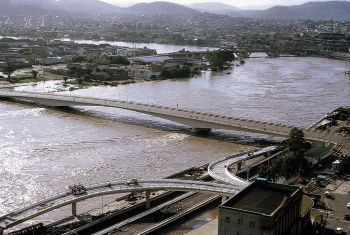 File:1974 flood in Brisbane, Australia.jpg