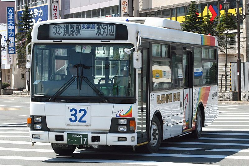 File:KushiroBus 17 ErgaMio.jpg