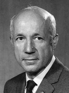 File:Melvin Calvin 1960s (cropped).jpg