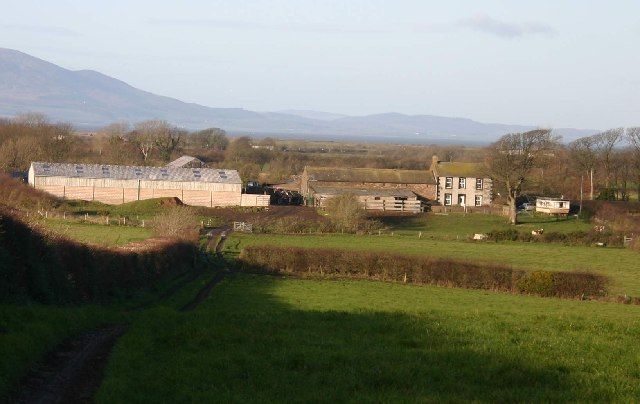 File:Plasketlands Farm - geograph.org.uk - 91805.jpg