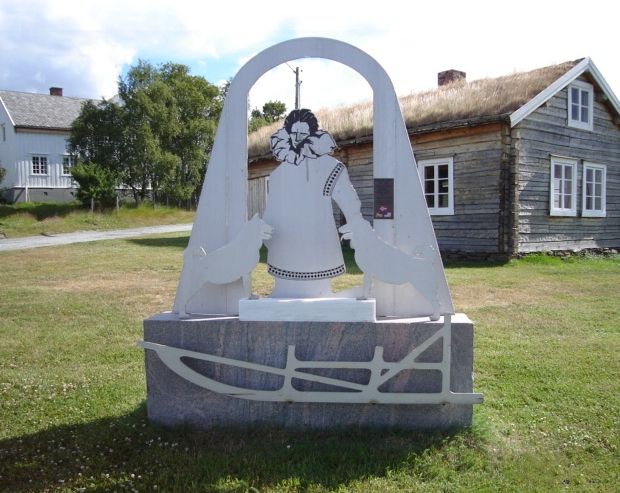 File:Seppala Monument.JPG