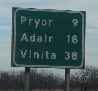 File:US 69, 9 mi to Pryor.jpg