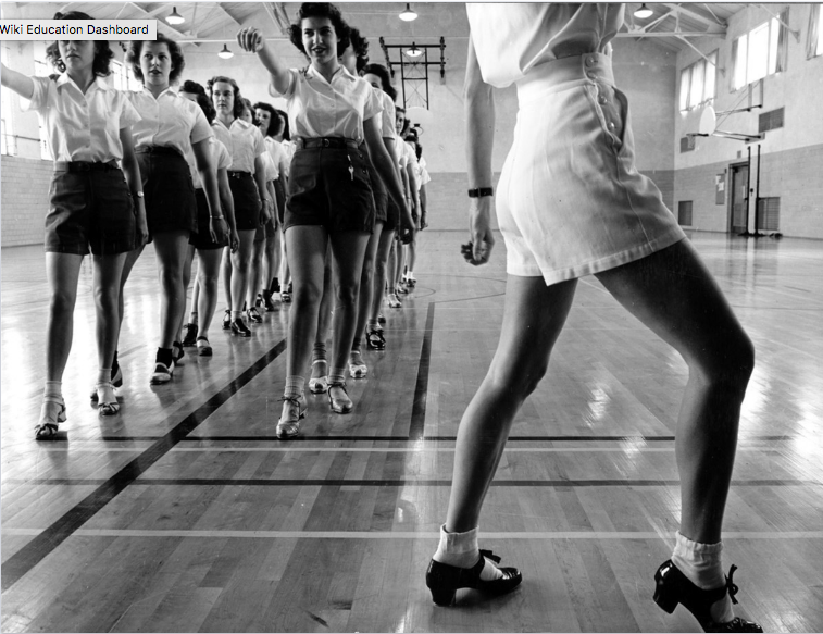 File:Women's Dance Class.png