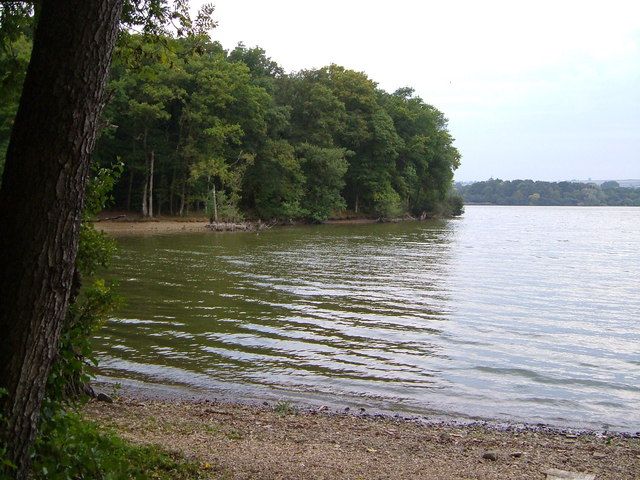 File:Chard Reservoir - geograph.org.uk - 245020.jpg