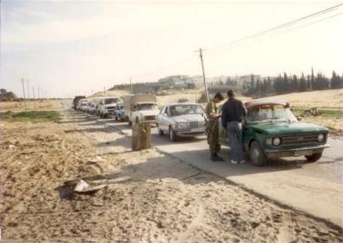 File:Jabalya1988roadblock.jpg