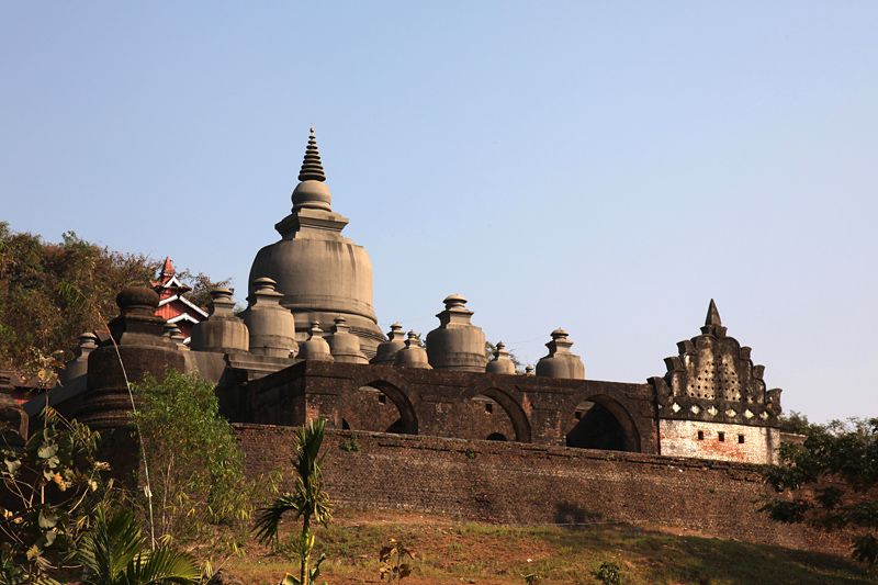 File:ShiteThaungTemple.jpg