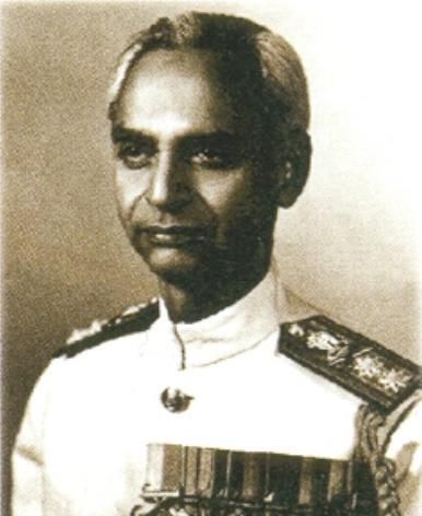 File:VAdm Swaraj Parkash.jpg