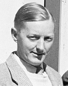 File:Wilbur Norman Christiansen Sydney Aug 1952.jpg