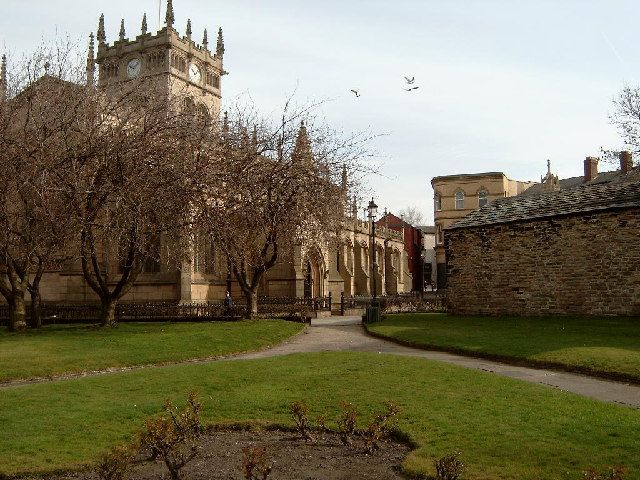 File:All Saints Church, Wigan-2.jpg