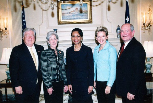 File:Condoleezza Rice with Governors.jpg