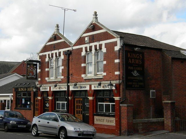 File:Kings Arms - geograph.org.uk - 259060.jpg