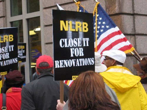 File:NLRB picketing 2007.jpg