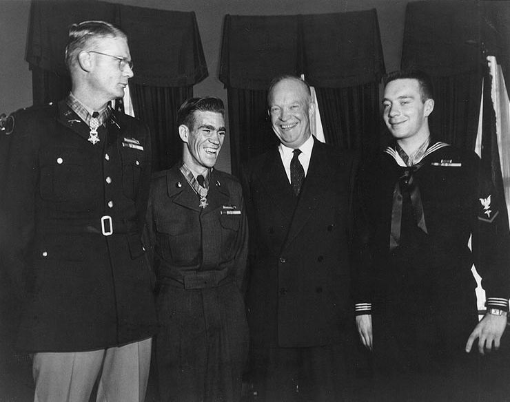 File:Schowalter West and Charette with Eisenhower.jpg