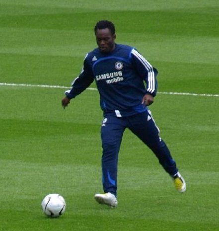 File:Essien.jpg