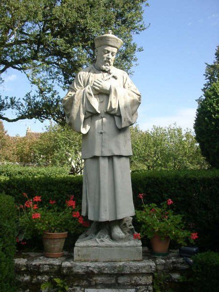 File:Statue perboyre.jpg