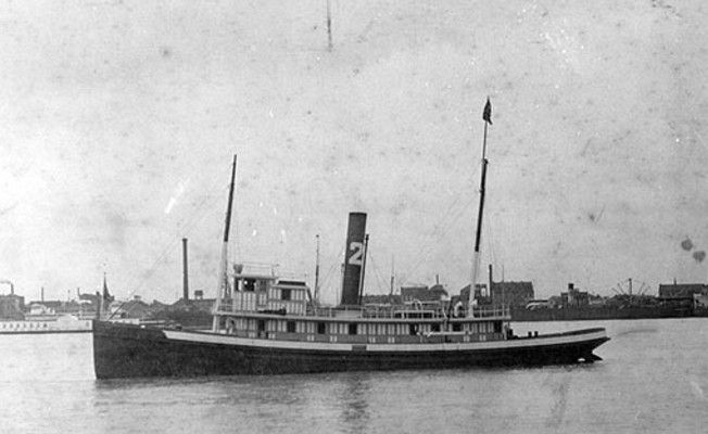 File:USS Underwriter2 rev.jpg